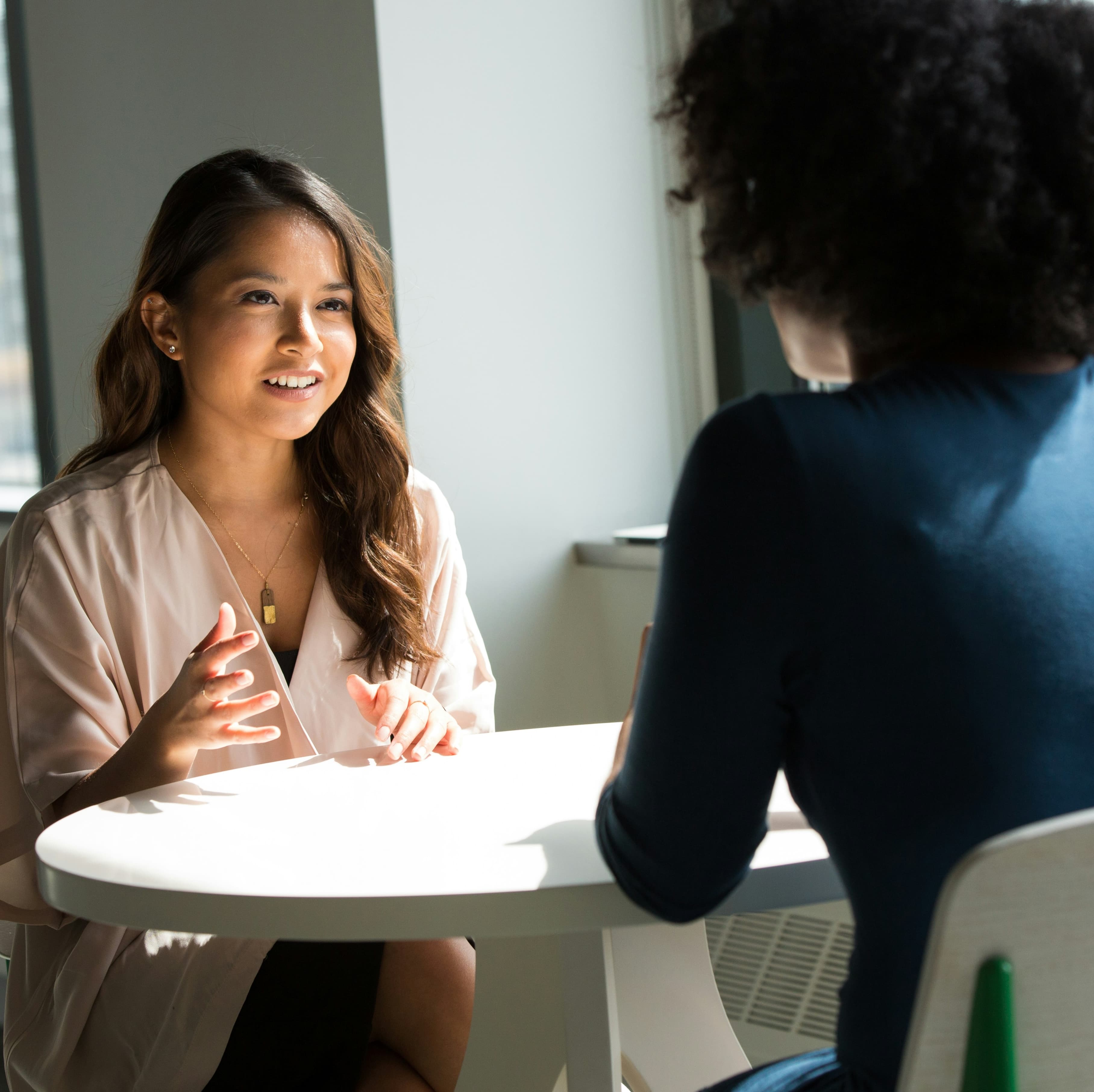 Liên hệ báo giá xe KIA